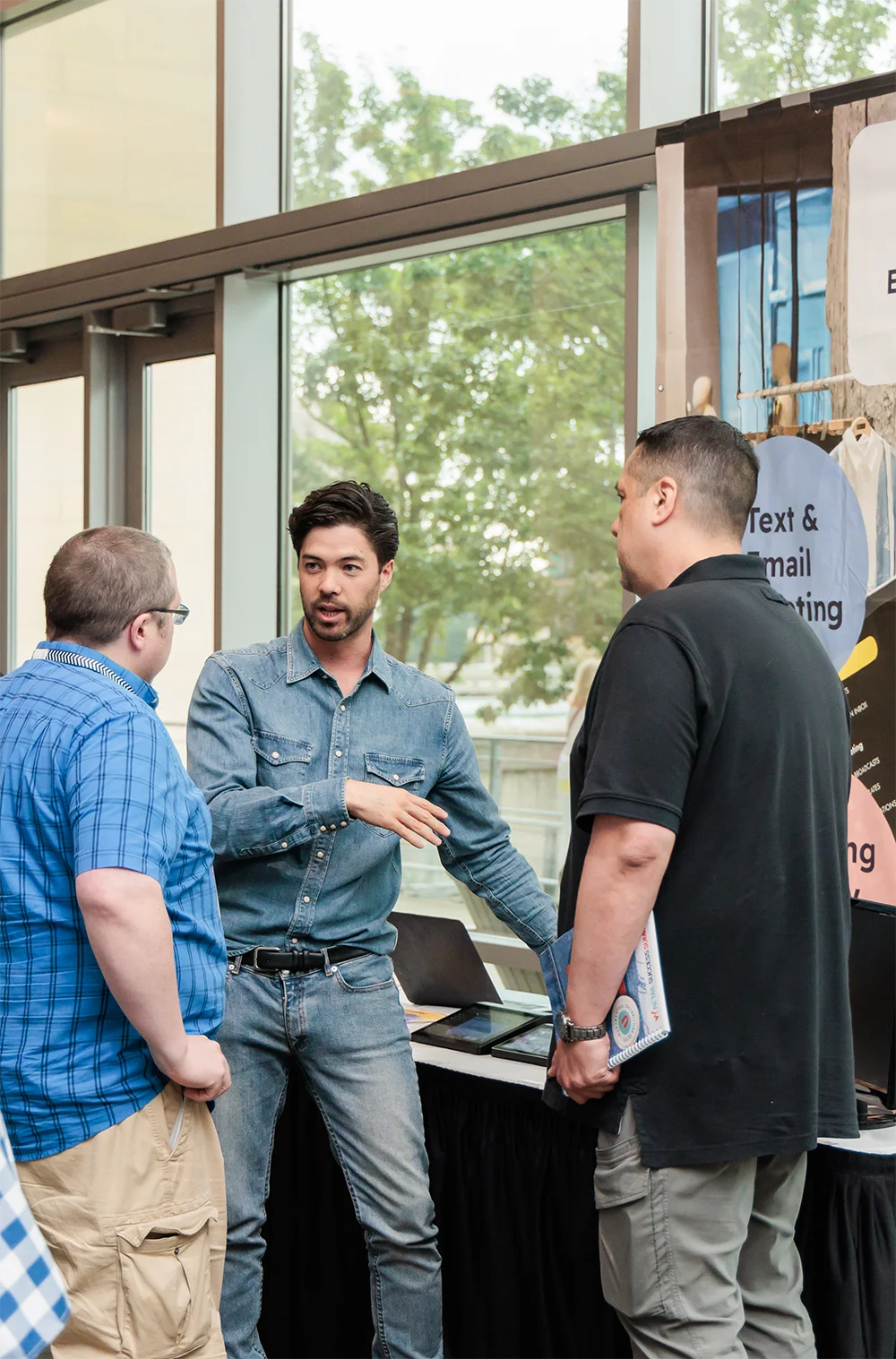 one-shop-sponsor-image-2up Attendees at the Retail Success Summit